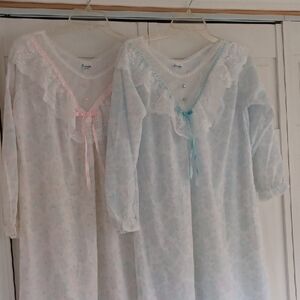 Floral Long Nightgowns with Ribbon Accents Brushed Nylon Size Medium New